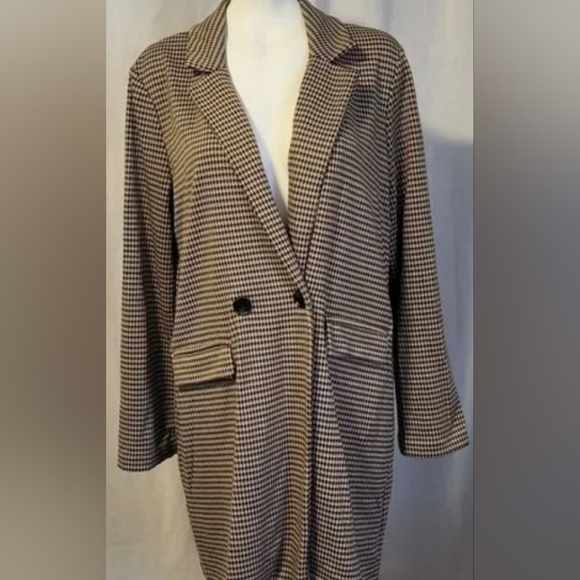 Elegant Houndstooth Women's Blazer - Picture 5 of 7